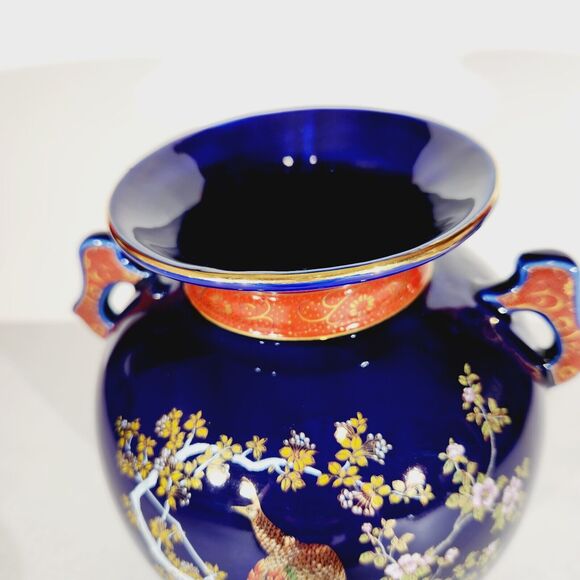 Vase Japanese Cobalt Blue 8.5" Handles Vintage Vtg Porcelain Peacock Bird Nature - Picture 9 of 14